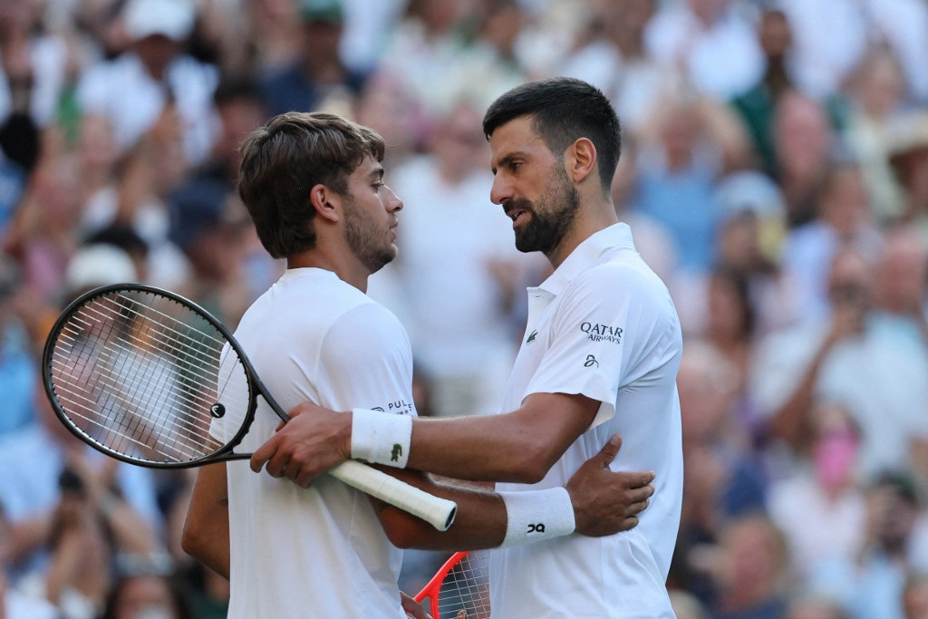 Wimbledon: Cobolli jól kezdett, de Djokovics jutott a legjobb négy közé