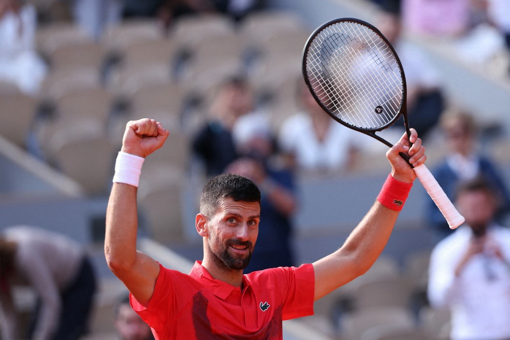 Djokovic új karrierbe kezd?