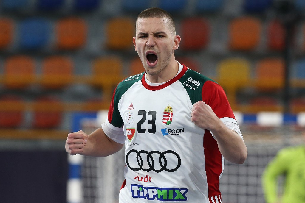 Visszatért a kézilabdapályára Máthé Dominik