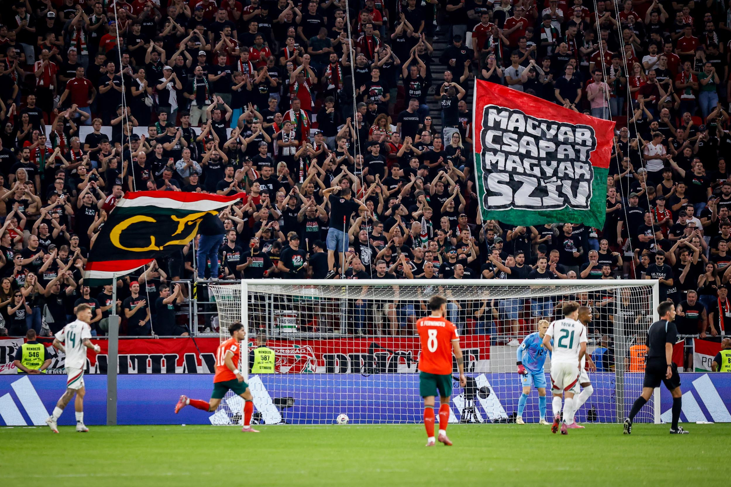 Egy nap alatt elfogytak a jegyek a vb-selejtezőre