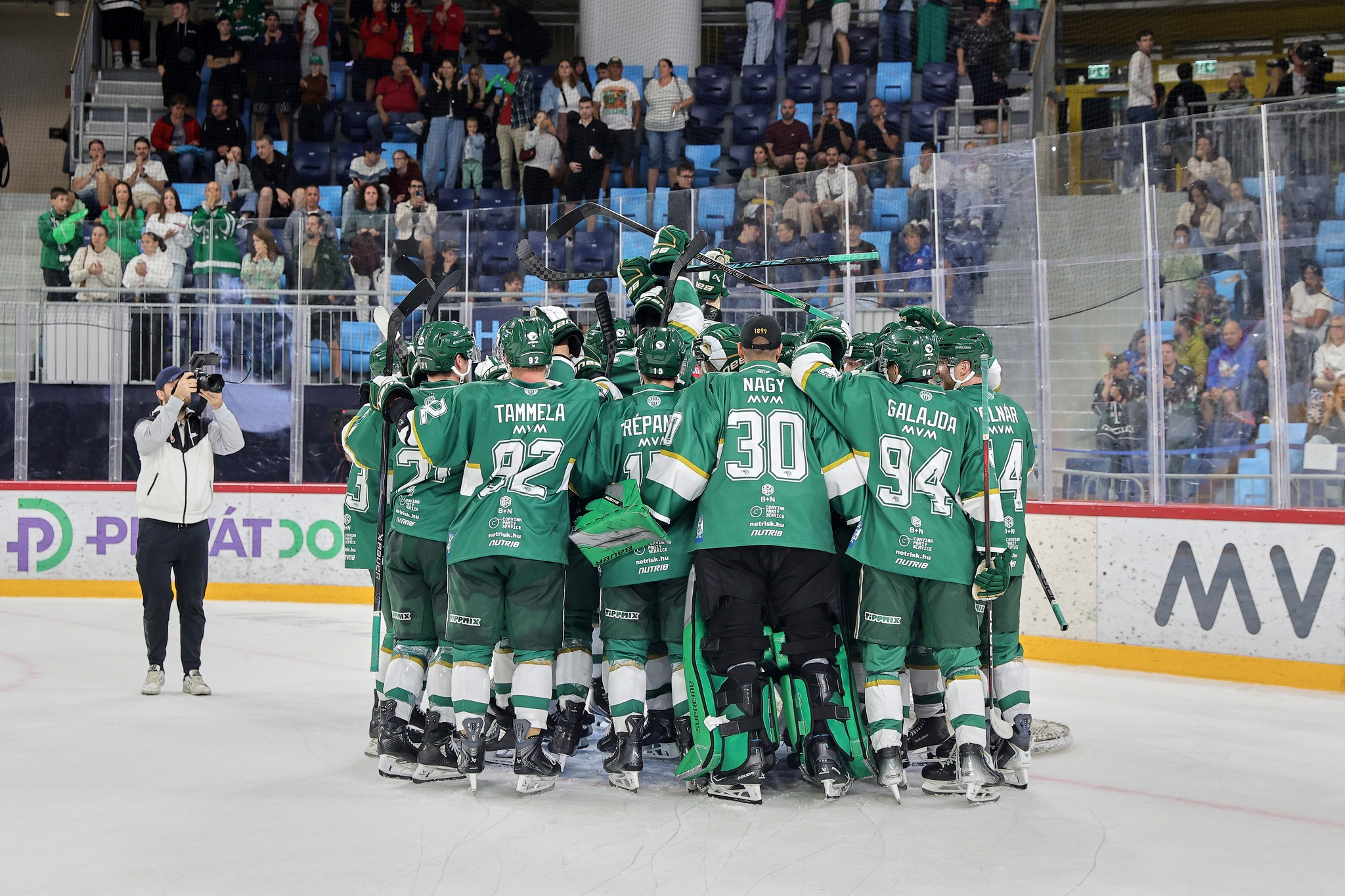 Együttműködik a Budapest Jégkorong Akadémia HC és a Ferencváros