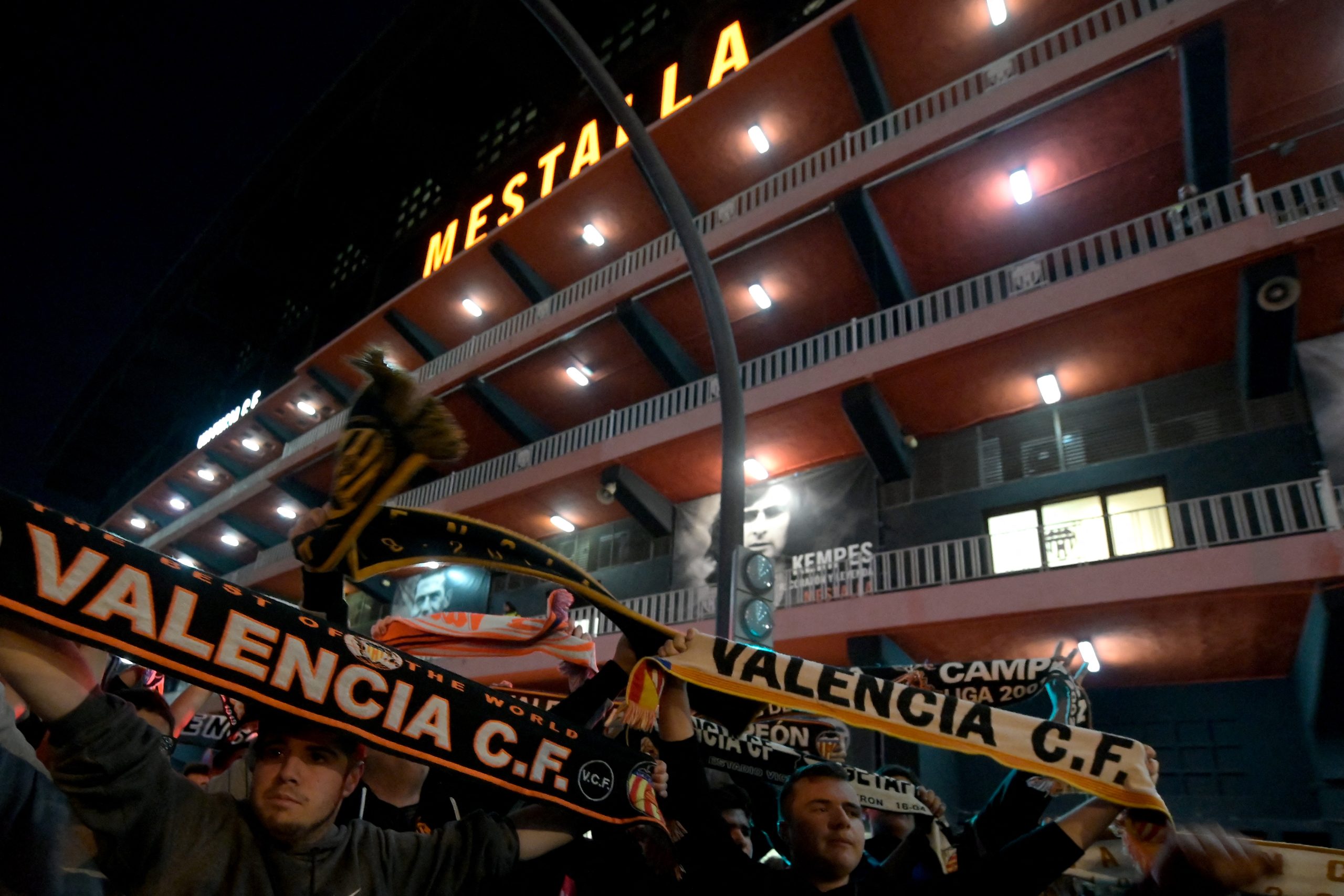 Elhalasztották a Valencia–Oviedo meccset