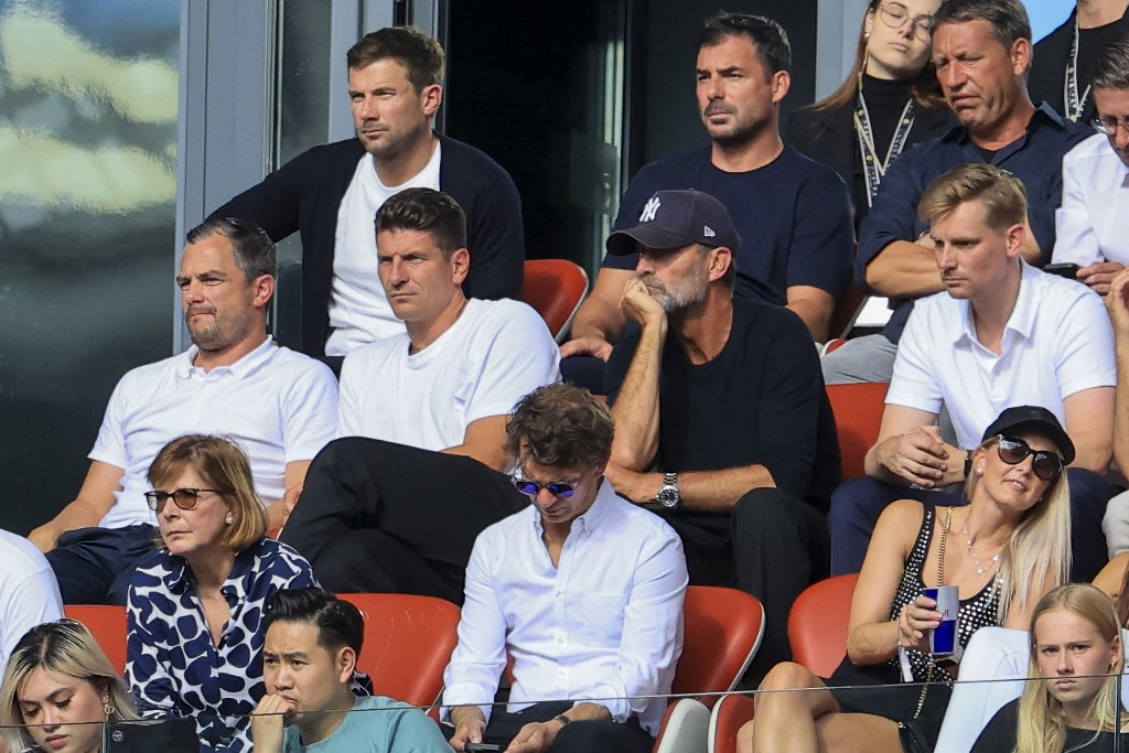 Jürgen Klopp dobta Gulácsiékat