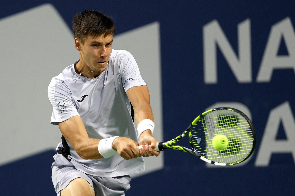 Marozsán Fábián Stan Wawrinka ellen lép pályára