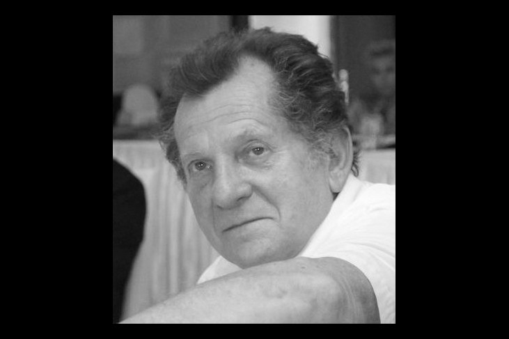 Elhunyt a torna mesteredző