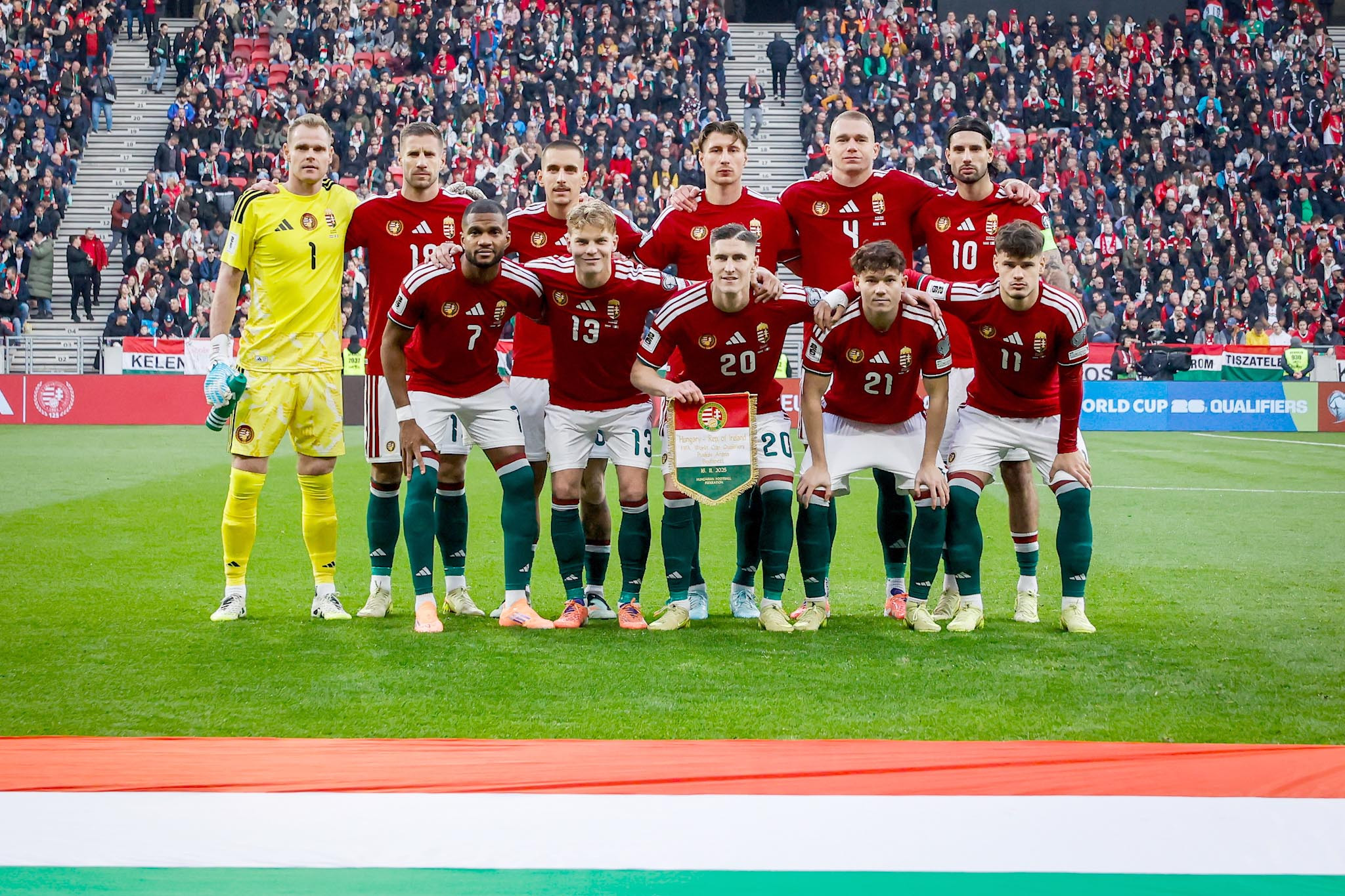 Négy helyet rontott a magyar válogatott