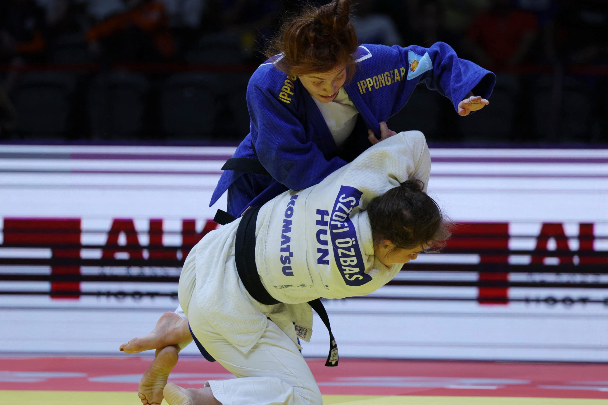 Özbas Szofi aranyérmes Abu-Dzabiban