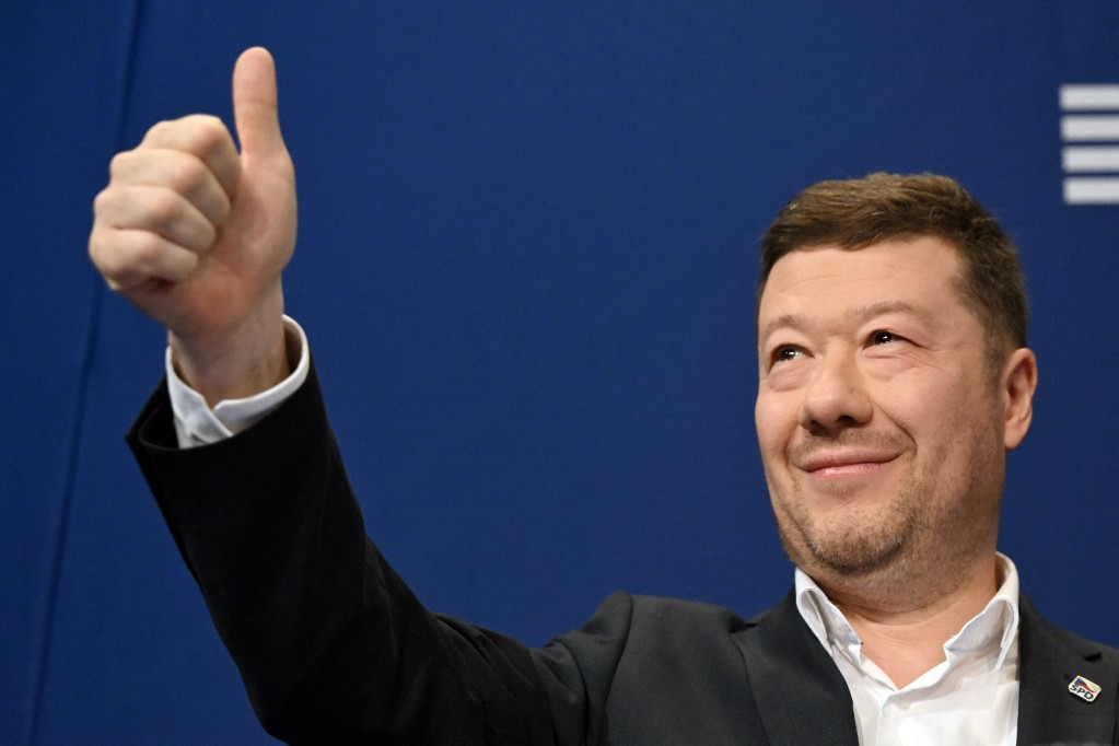 Prágában elkezdődött a fordulat