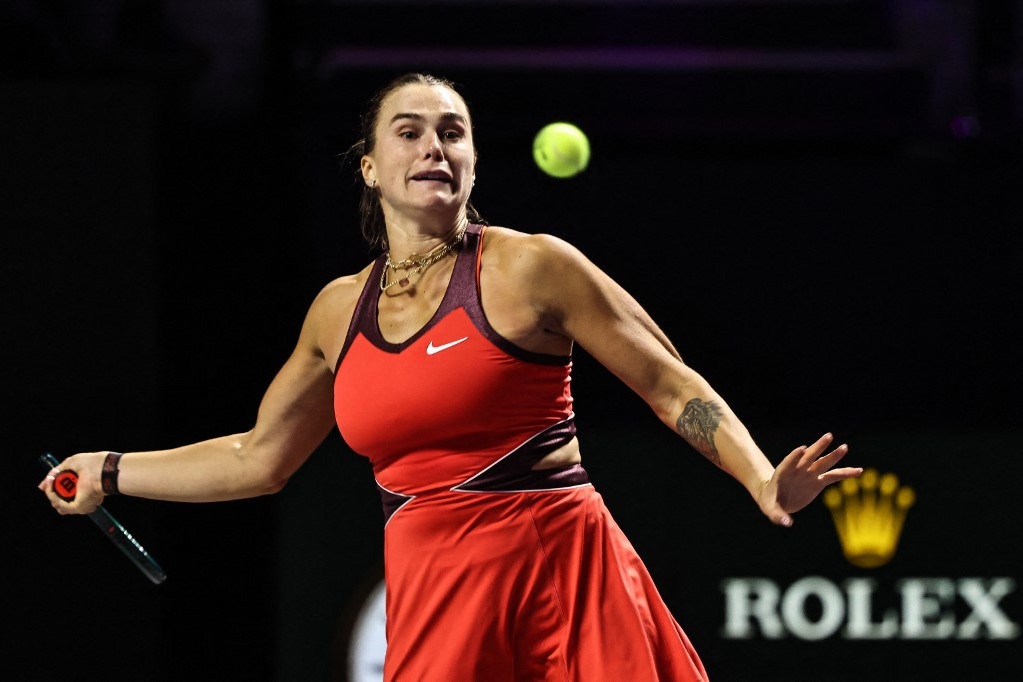 Szabalenka lesz Rybakina vb-döntős ellenfele