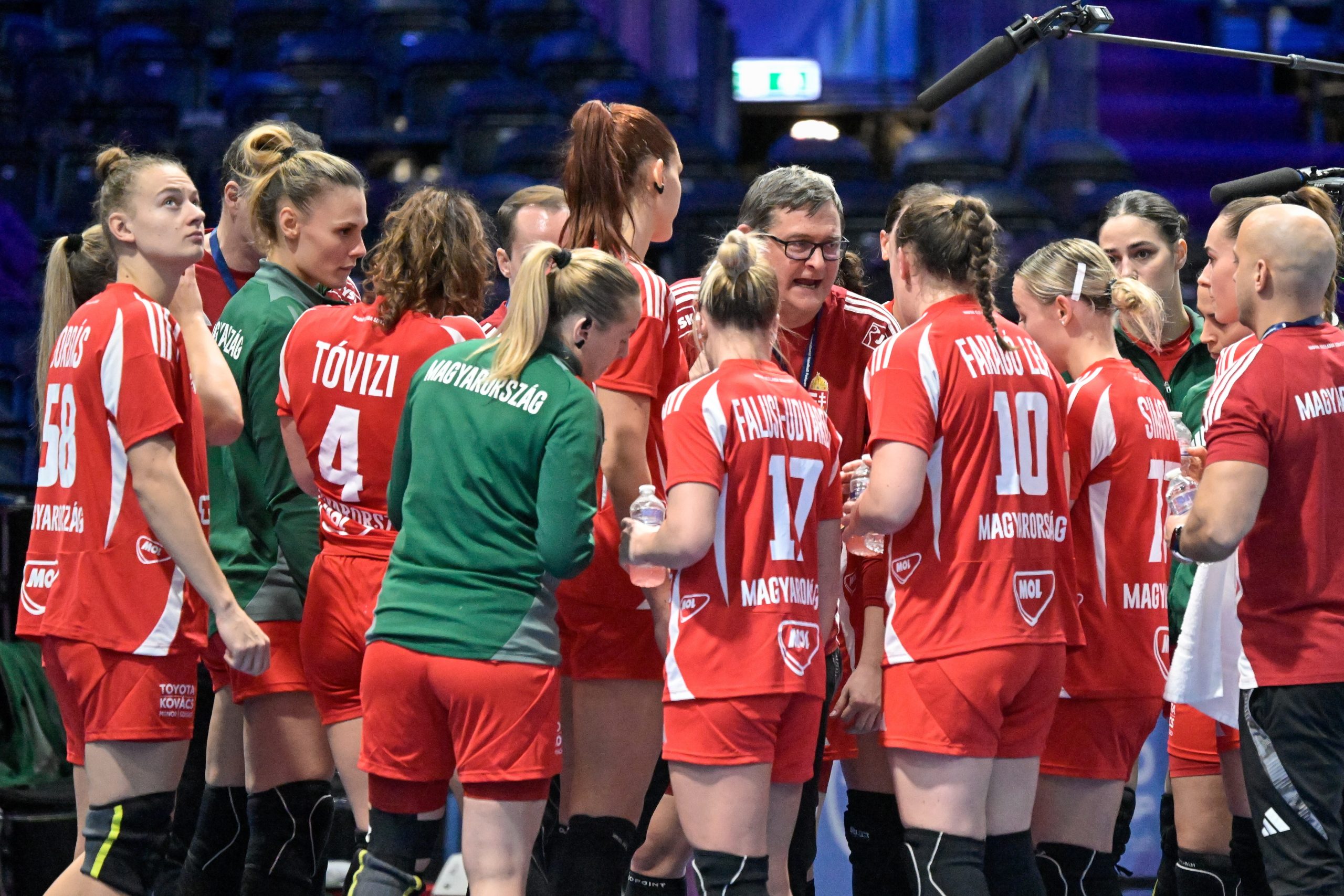 Golovin Vlagyimir: Szenzációsak a lányaink, megmutatták, mire képesek